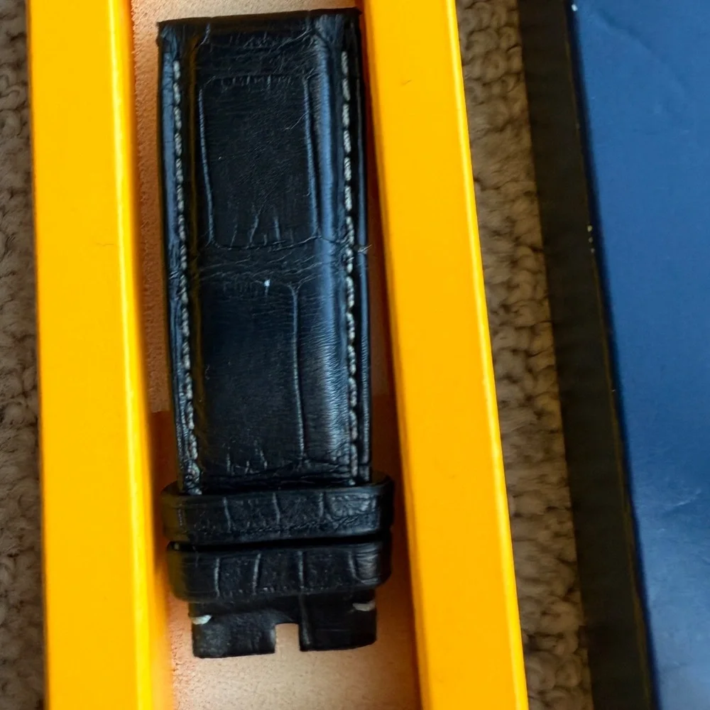 BLACK ALLIGATOR LEATHER STRAP - - Picture 6 of 8